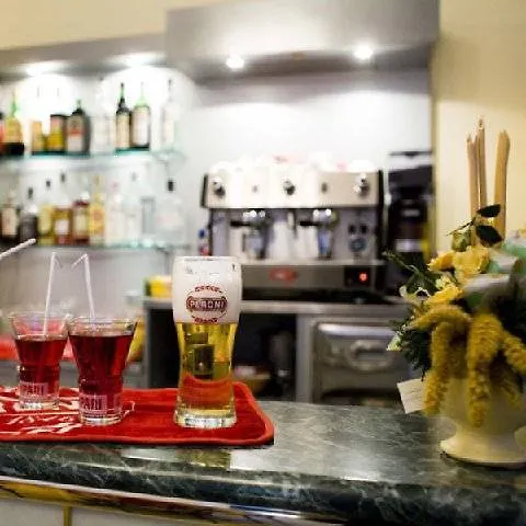 Hotel Telstar Rimini 3*,